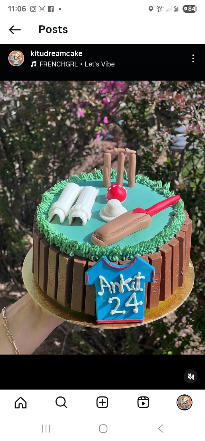 KitKat cake